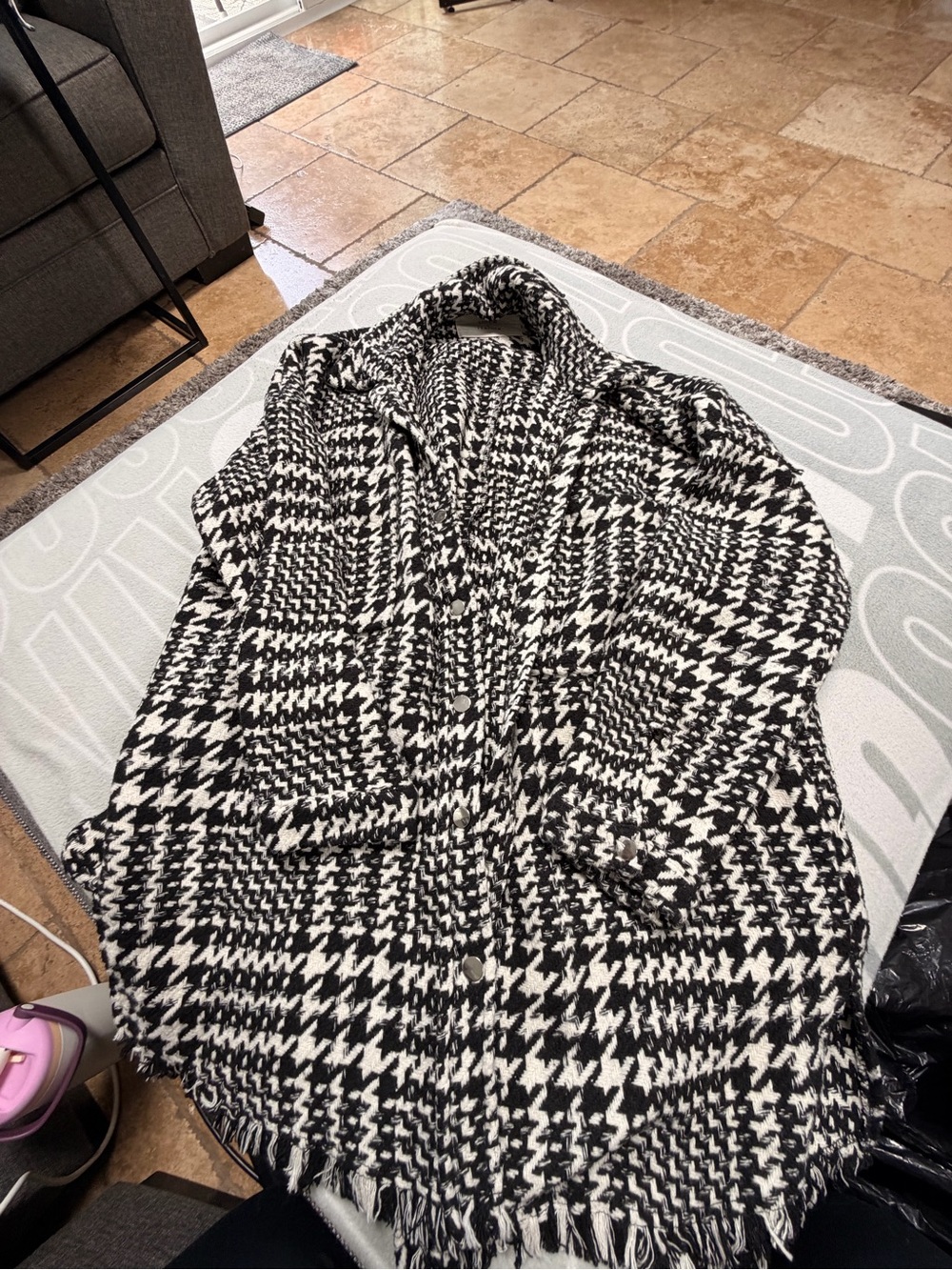 Black & White Houndstooth Knit Blazer Jacket